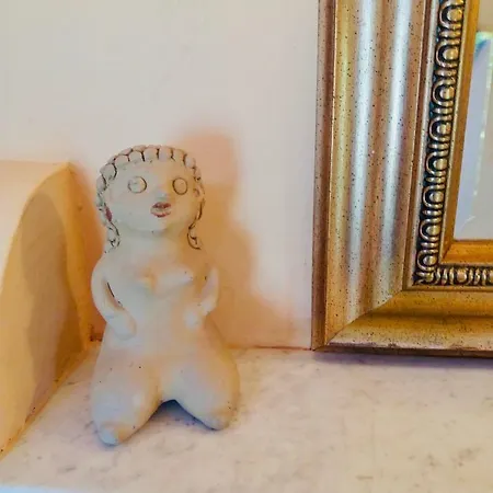 La Gracette Nocleg ze śniadaniem 2*
